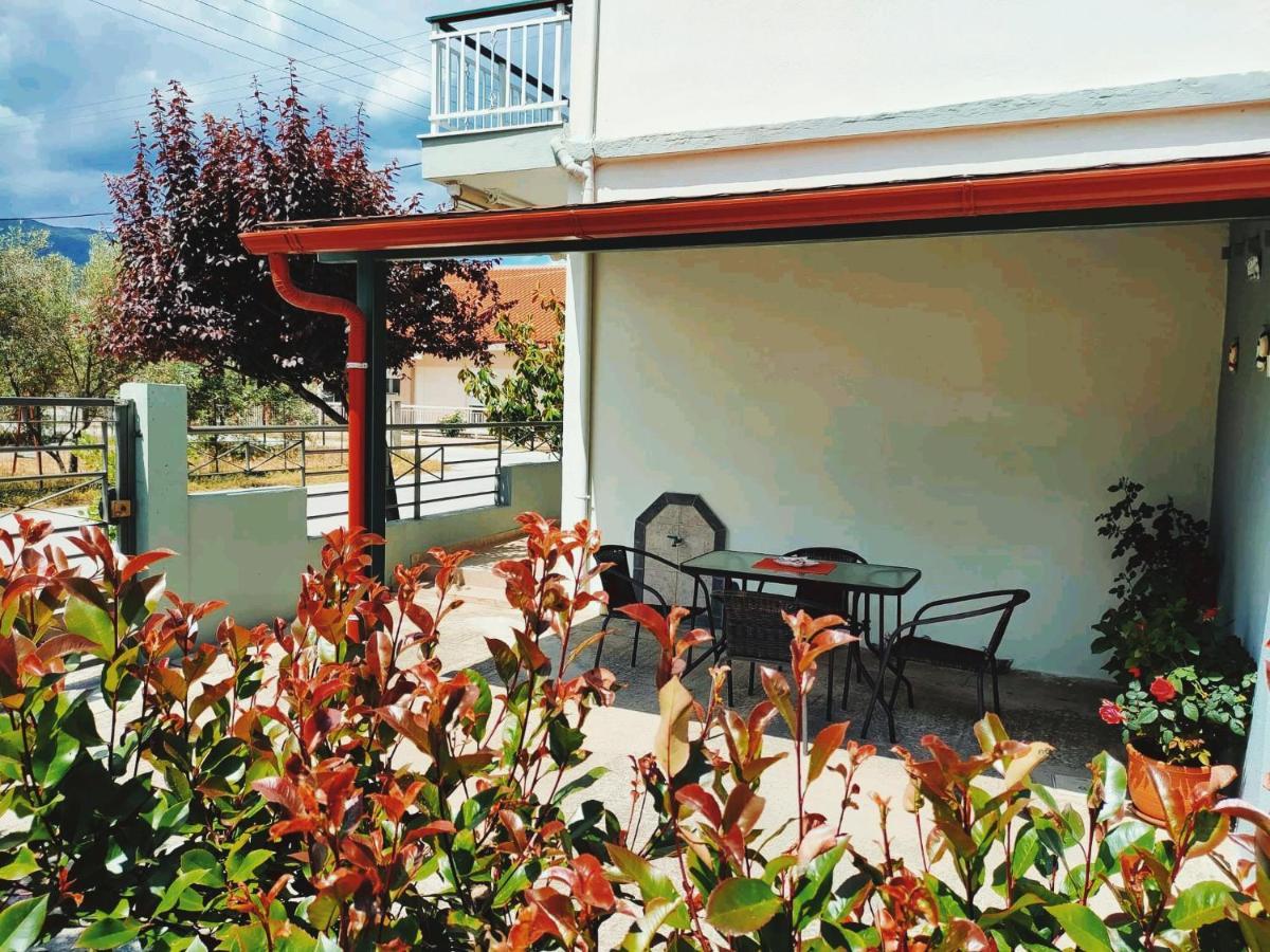 Vordos Rooms Vrasná Esterno foto